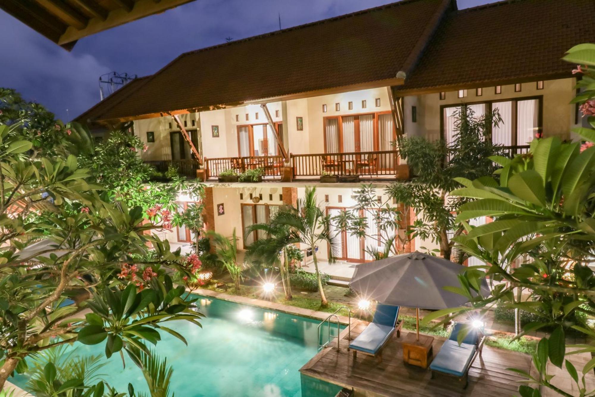 Mina Pelasa Hotel Legian  Exterior photo